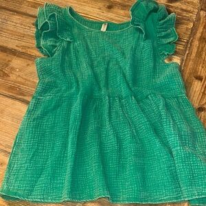 Zenana Outfitters Green Ruffled Blouse